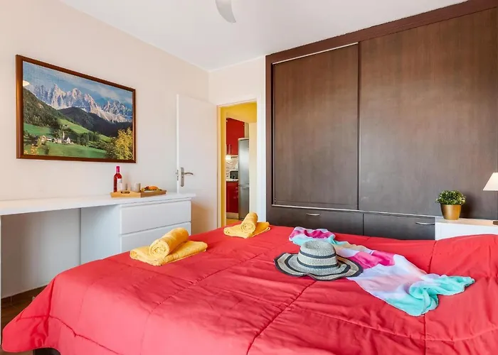 C103 Big Terrace, Pool! Апартаменты Адехе