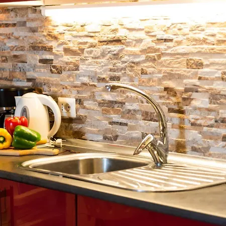 C103 Big Terrace, Pool! Lejlighed