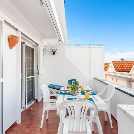 C103 Big Terrace, Pool! Appartamento *