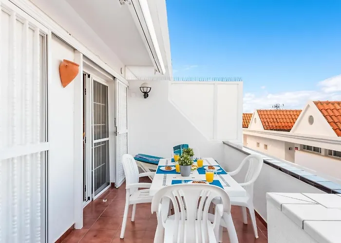 C103 Big Terrace, Pool! Appartamento *